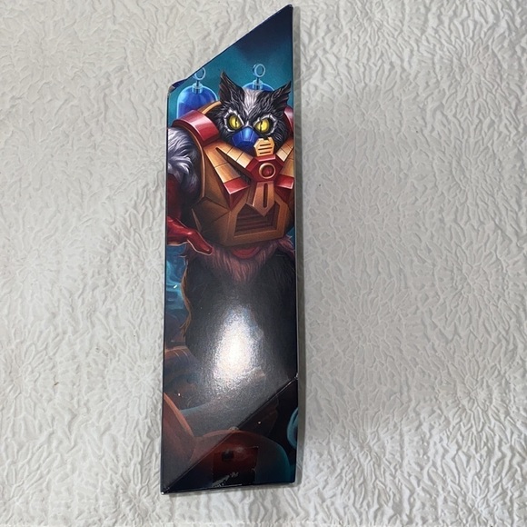 Mattel of the Universe Revelation Masterverse Stinkor Action Figure - Picture 3 of 5